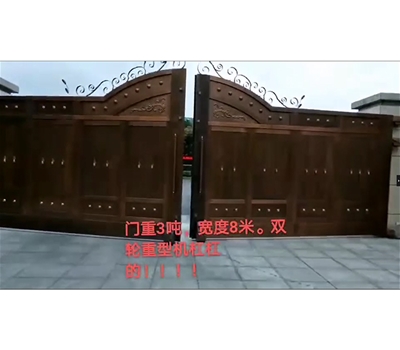 铝艺大门安装效果 